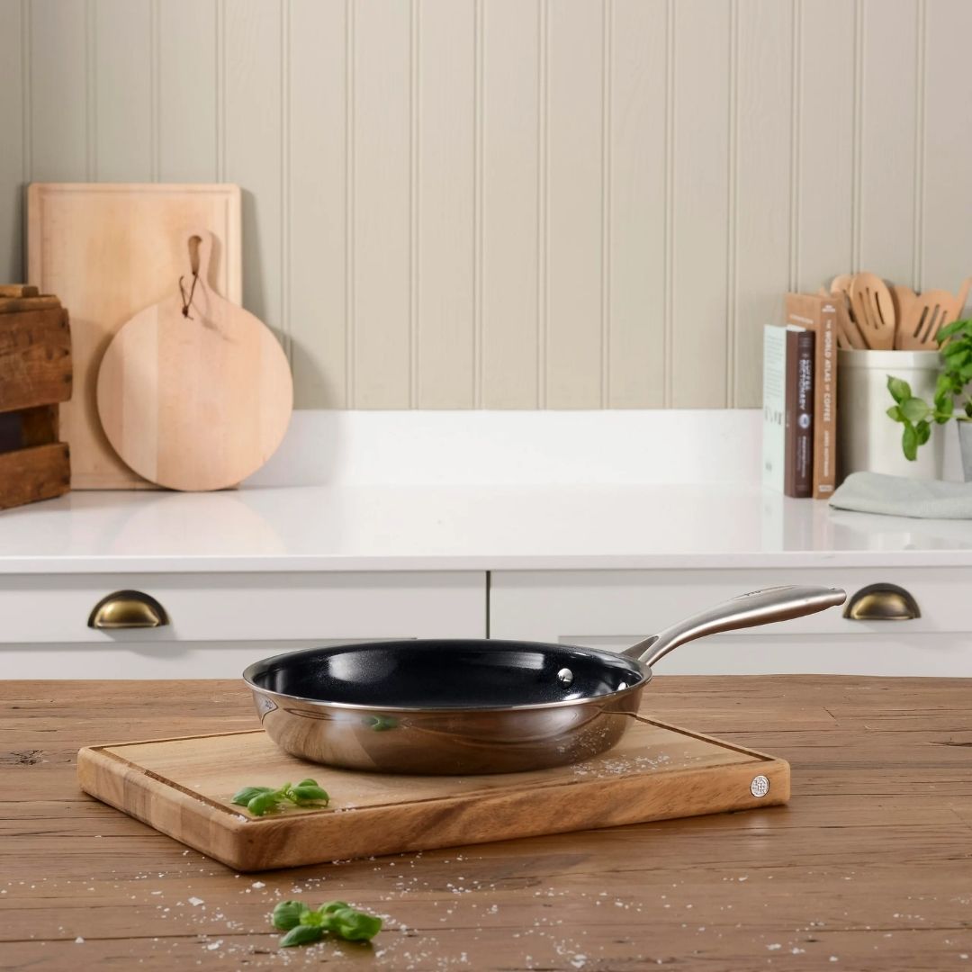 Ceramic-Coated Cooking Pan